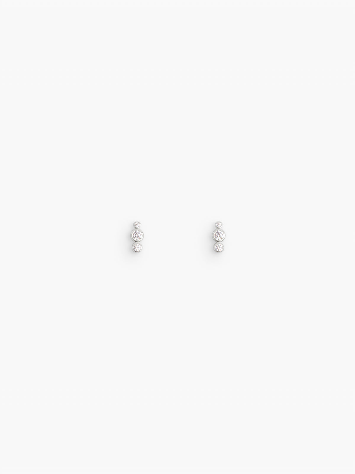 Odile Studs